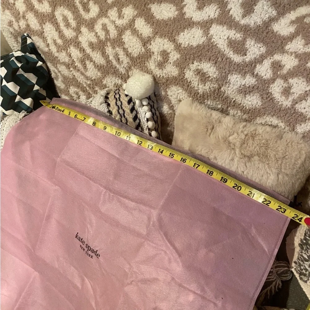 🧡Kate Spade Tote🧡 - Picture 10 of 11